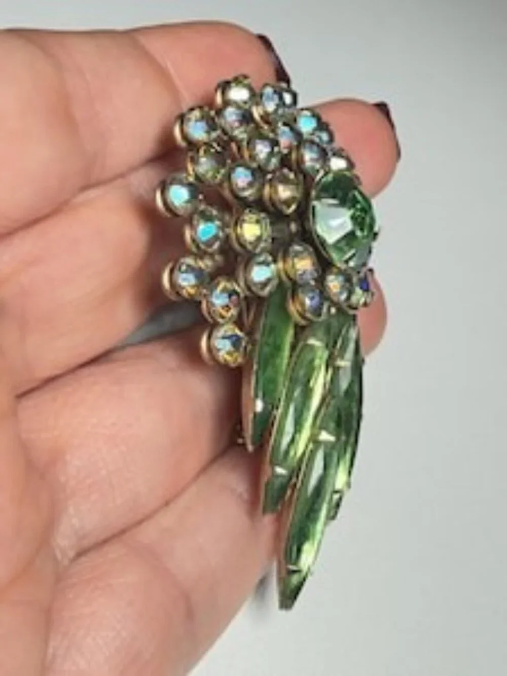 Judy Lee Vintage Green Rhinestone Brooch Pendant Aurora Borealis Peridot Floral